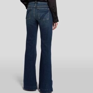 7 For All Mankind Dojo Women's 27x35 Flare Dark Wash mid to high Rise jeans